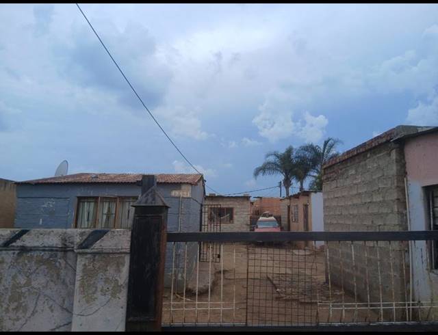 2 BEDROOM HOUSE FOR SALE IN MAMELODI EAST